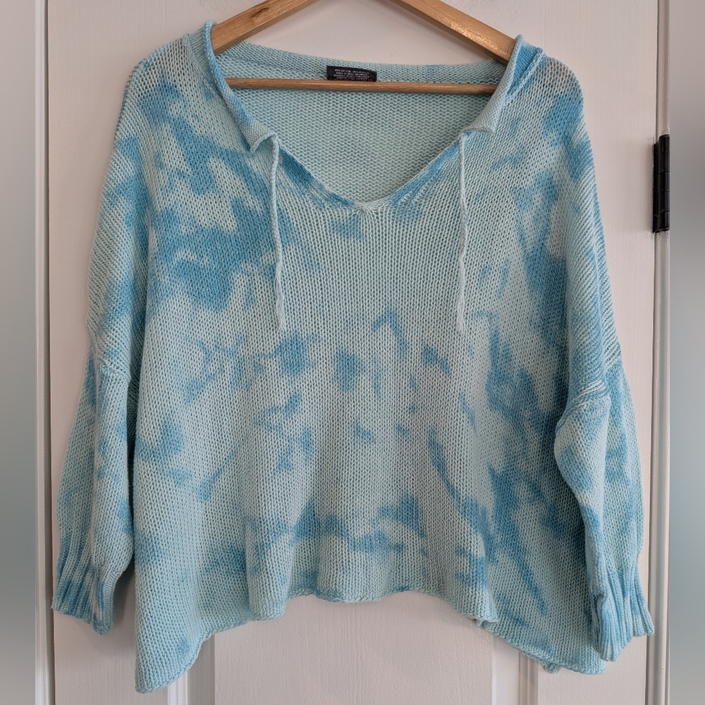 Wooden Ships Split Cove Blue Tie Dye Open Knit Sweater Size S/M Beach Resort